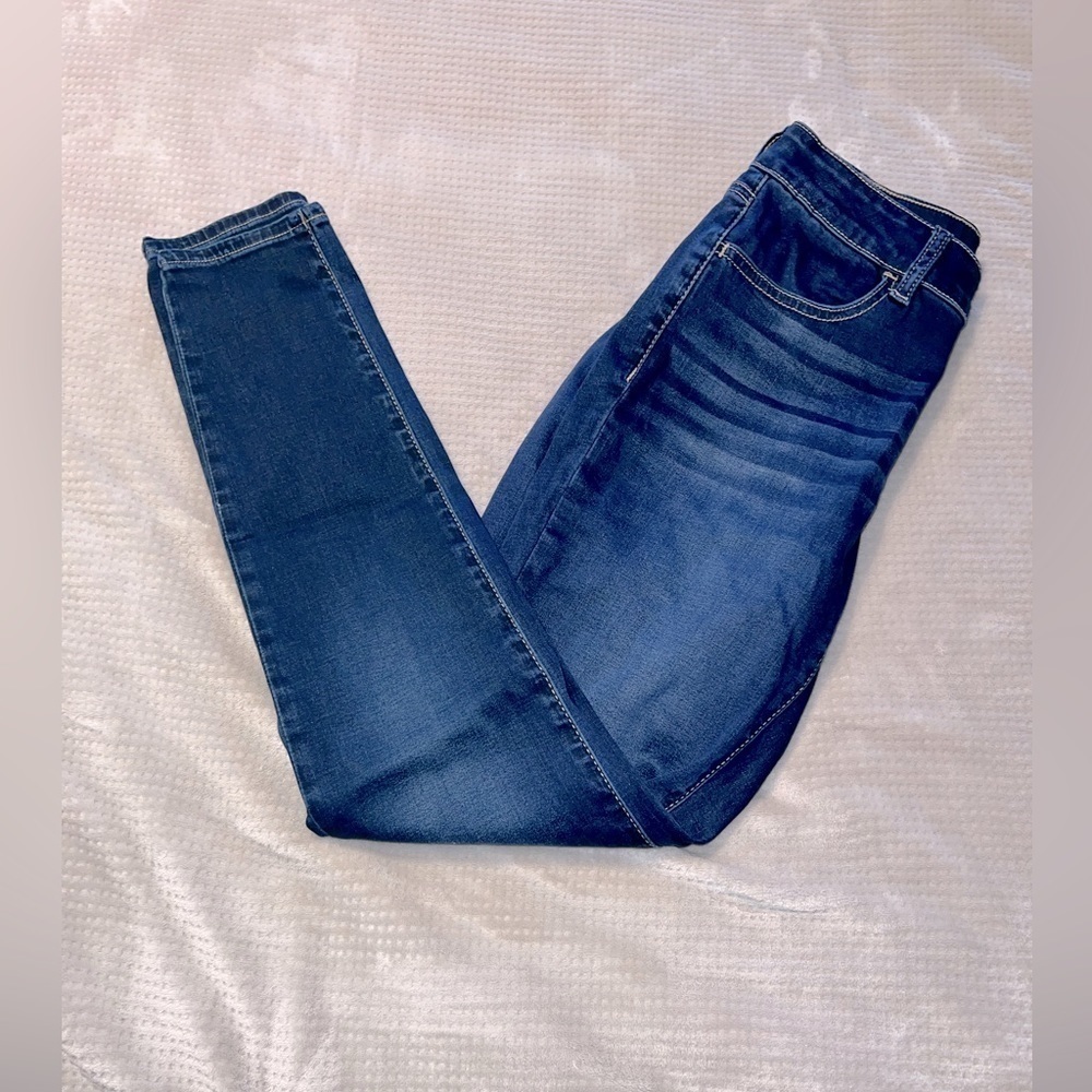 Women's SO Jeans size 9 (29 inch waist)